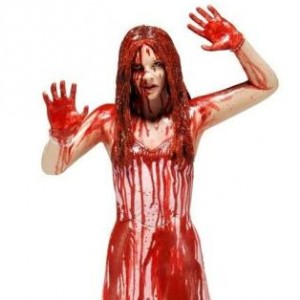 Carrie White Bloody (studio)