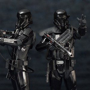 Death Troopers 2-PACK