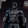 Justice League: Batman Tactical Batsuit Deluxe (Prime 1 Studio)