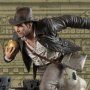 Indiana Jones-Raiders Of The Lost Ark: Indiana Jones Escape With Idol Deluxe