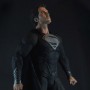 Superman Black Suit (studio)
