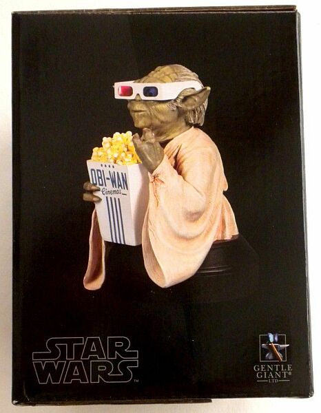 EXCLUSIVE: Star Wars: Yoda In 3D Glasses (WonderCon 2012) | Figurky a
