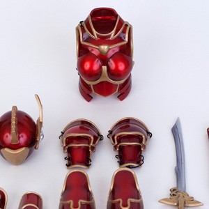 Valkyrian Red Armor (studio)