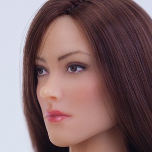 Sienna Female Headsculpt (studio)