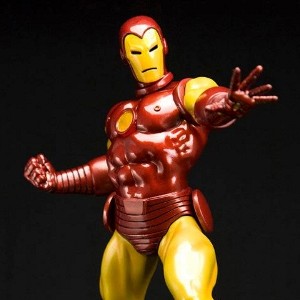 Classic Avengers Iron Man (studio)