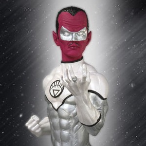 White Lantern Sinestro (studio)