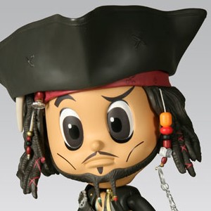 Giant Cosbaby Jack Sparrow (studio)