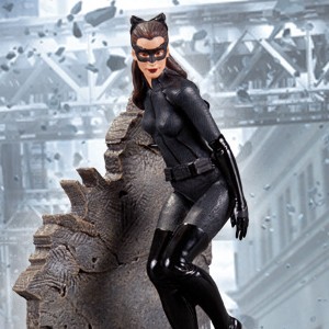 Catwoman (Small) (studio)