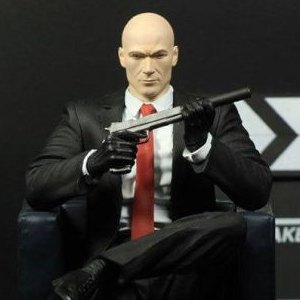 Agent 47 Chessmaster