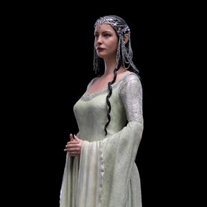 Arwen Coronation (Classic Series)