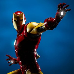 Avengers Assemble Iron Man (Sideshow)