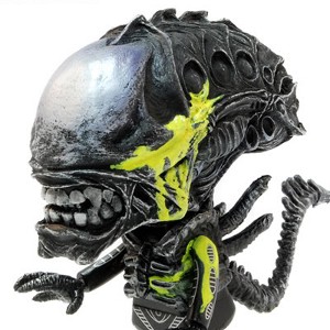 Cosbaby Battle Damaged Alien (studio)