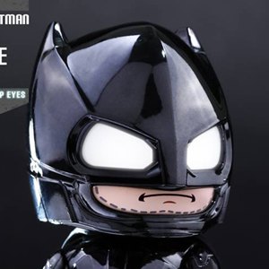 Figurka BatmanBatman Armored Black Chrome Cosbaby