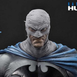 Batman Batcave Deluxe Bonus Edition (Jim Lee)