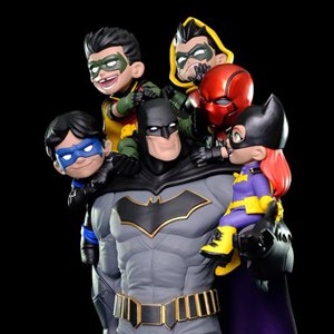 Batman Family Q-Master Diorama