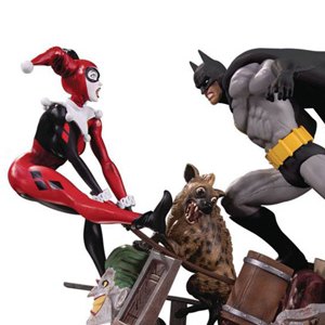 Batman Vs. Harley Quinn Battle 2nd Edition (Alejandro Pereira)