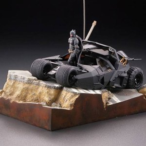 Batmobile Tumbler In Gotham City Diorama