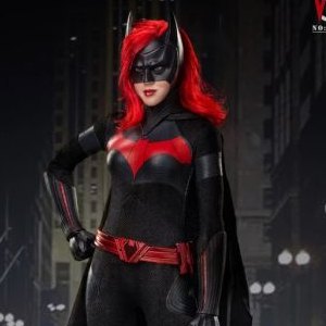 Batwoman (Lady Bat)