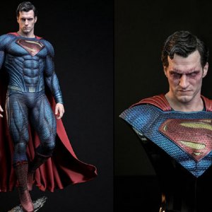 Superman Blue Hyperreal & Bust Blue & Black