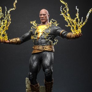 Black Adam Golden Armor Deluxe