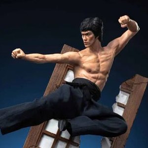 Bruce Lee Flying-Kick