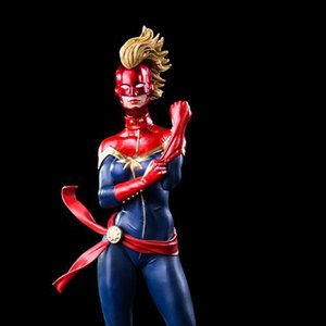 Captain Marvel (Iron Studios)