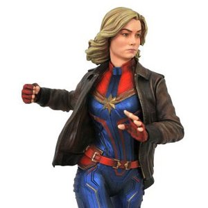 Captain Marvel Premier Collection