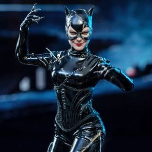 Catwoman (Cat Lady)