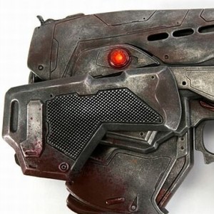 C.O.G. Snub Pistol Locust Edition (studio)