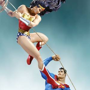 Wonder Woman Vs. Superman (studio)