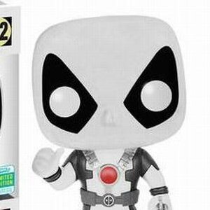 Deadpool Thumbs Up (SDCC 2016)