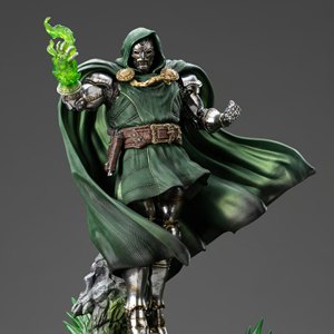 Doctor Doom Battle Diorama Deluxe