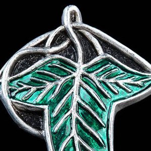 Elven Leaf Magnet