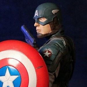 Captain America (SDCC 2011) (studio)