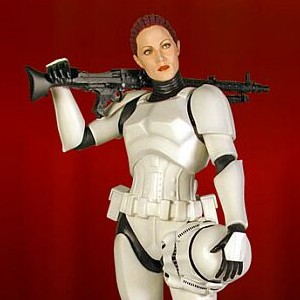 Female Stormtrooper Jes Gistang (studio)