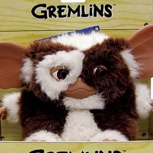 Gizmo Plush Deluxe