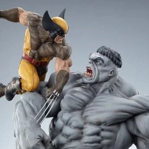 Grey Hulk Vs. Wolverine