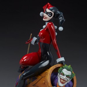 Harley Quinn And Joker Diorama