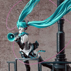 Hatsune Miku Love Is War Refined