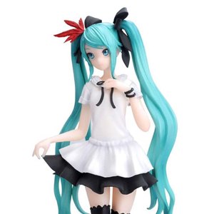 Hatsune Miku Supreme Luminasta