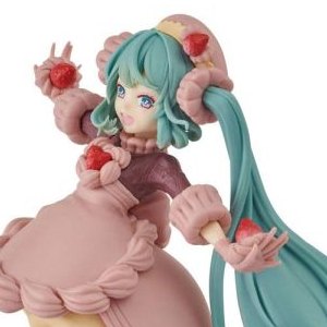 Hatsune Miku Strawberry Chocolate Short