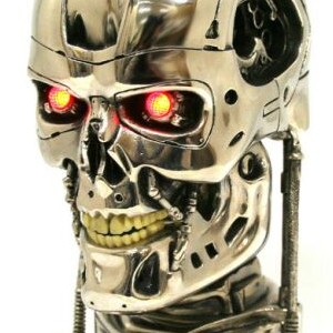 T-800 Endoskull (studio)