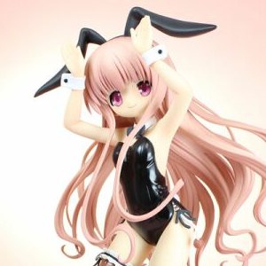 Hinata Hakamada Bunny Black