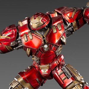 Hulkbuster Battle Diorama