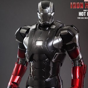 Iron Man MARK 22 Hot Rod (Hot Toys)