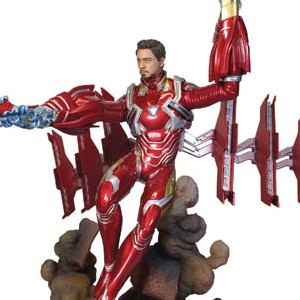Iron Man MARK 50 Unmasked Deluxe