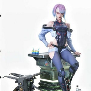 Lucy Deluxe Bonus Edition
