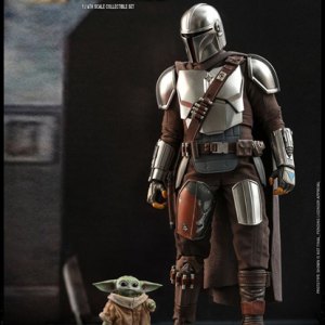 Mandalorian And Child 2-PACK