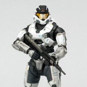 Spartan Mark 5 White (studio)