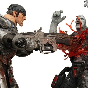 Marcus Fenix Vs. Locust Drone (studio)
